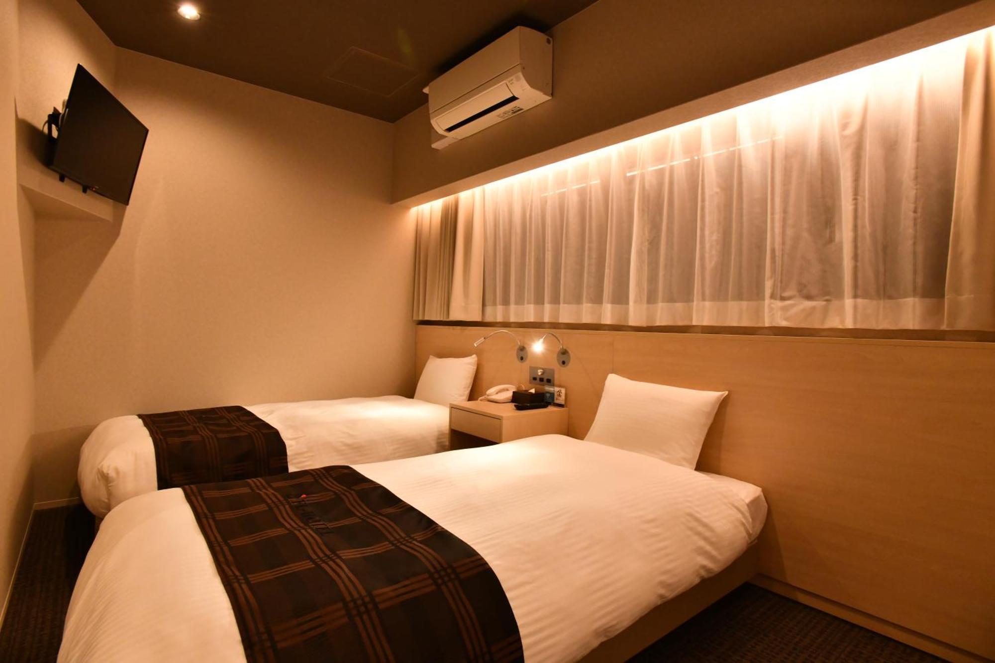 Fl Hotel Dotonbori Osaka Exterior photo